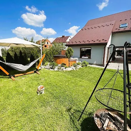 Dwupoziomowy Nad Tamami Apartmán *